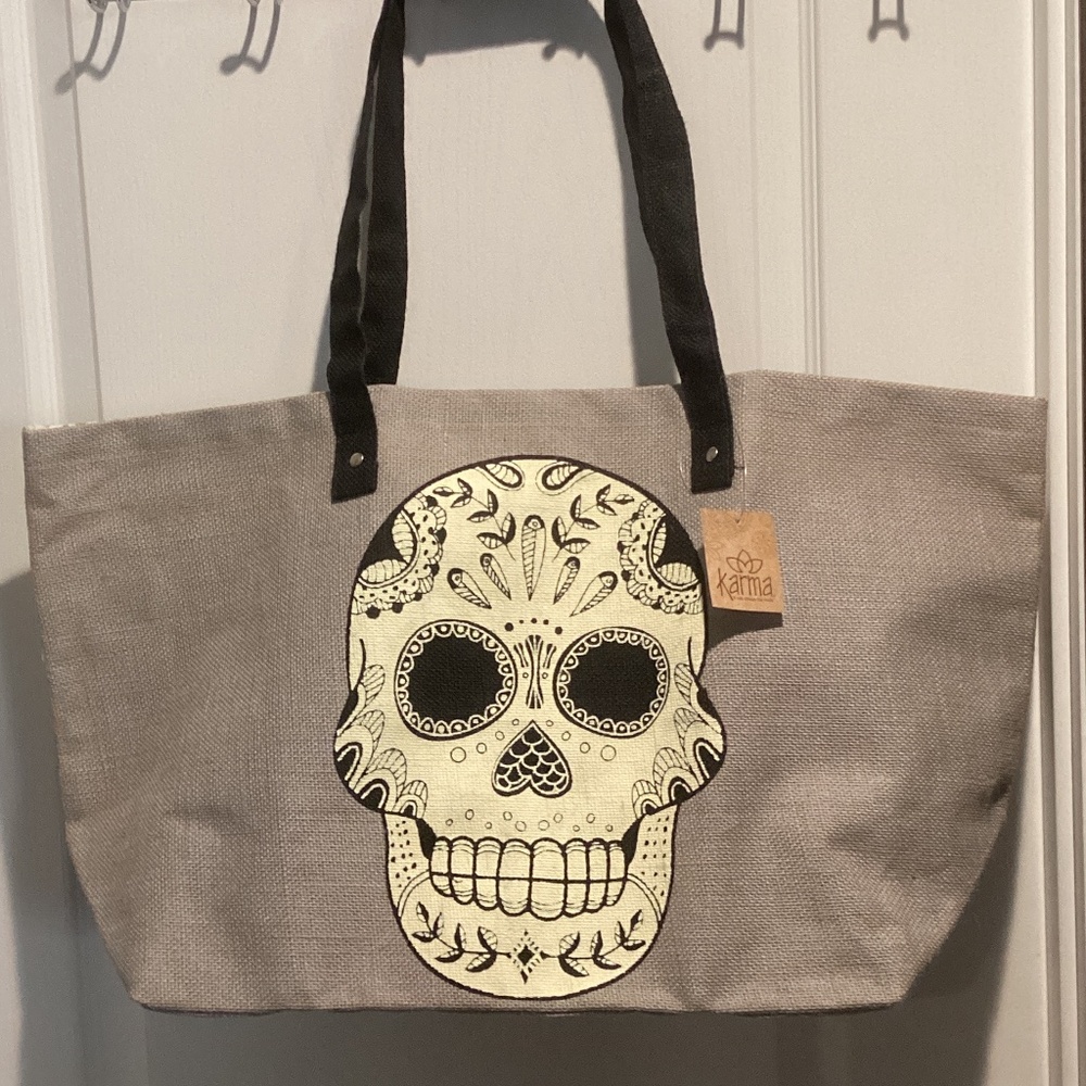 NWT Karma Unique “Skull” Oversized Jute Tote Bag